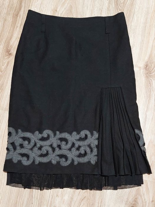 Elegancka wełniana spódnica