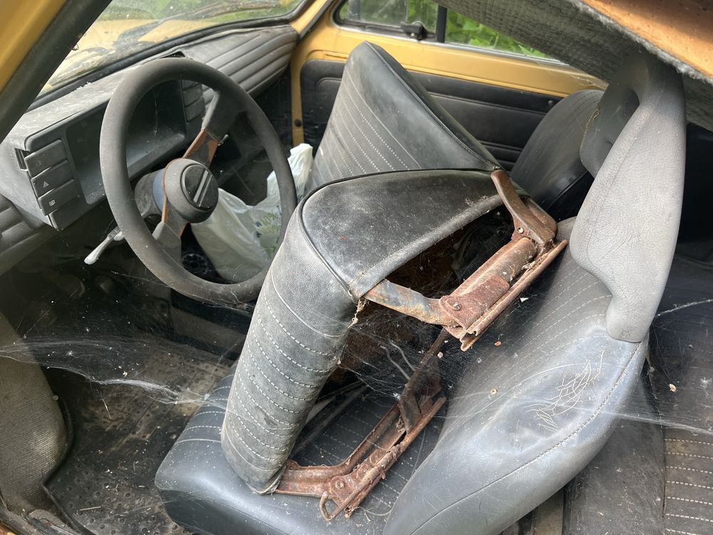 Fiat 126 P  kompletny do renowacji