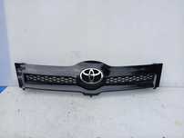 ATRAPA GRILL KRATKA TOYOTA COROLLA VERSO CZARNA 53117-0F010 53111-0F020