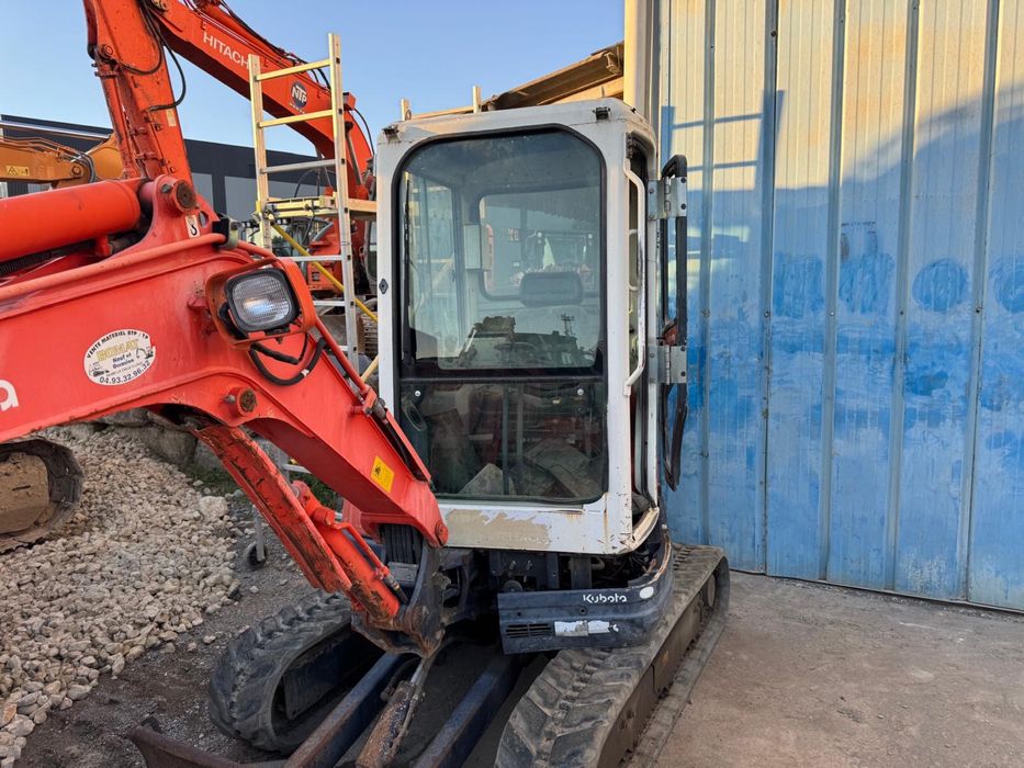 Mini giratoria kubota