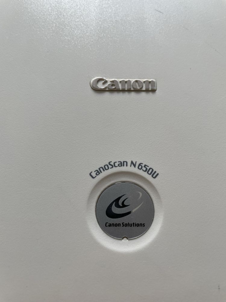 Flat bed scanner Canon N650U