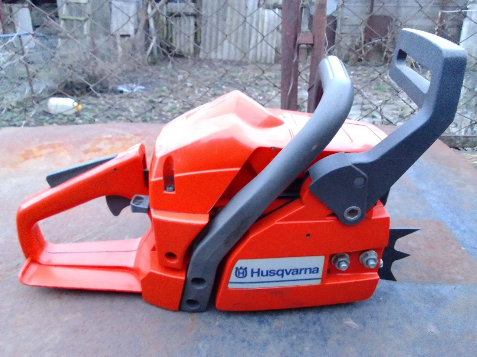 Бензопила Husqvarna 137e