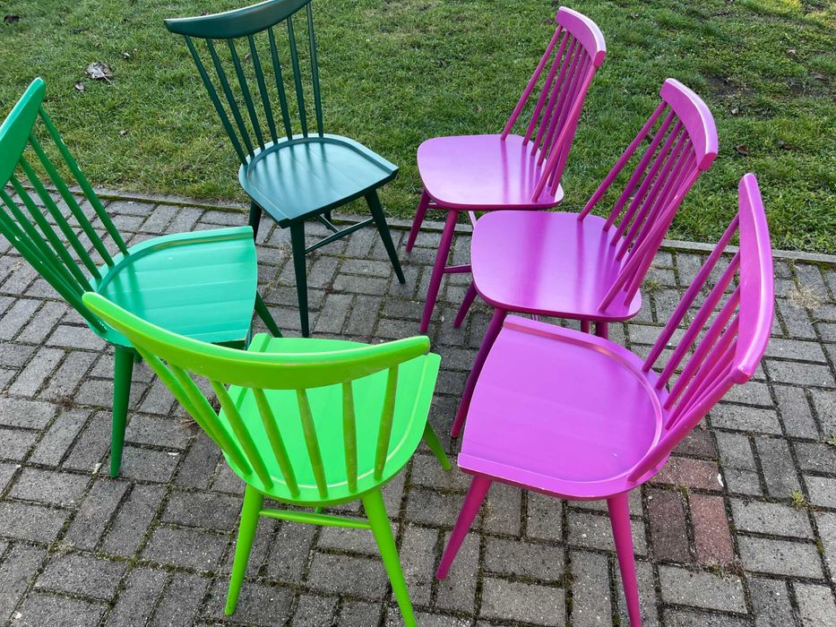 Krzesła oryginalne firmy FAMEG