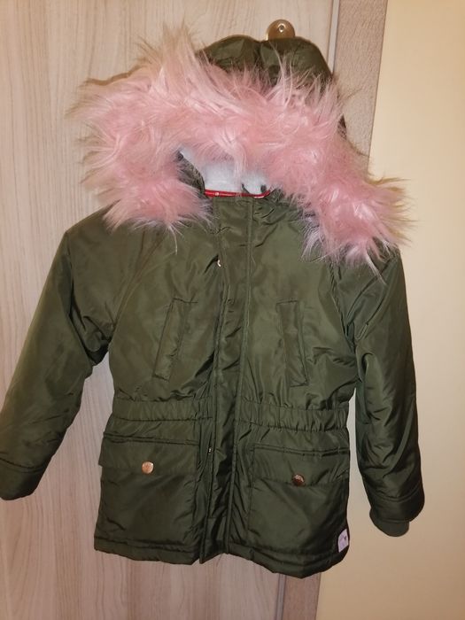 Zimowa kurtka Smyk 116 khaki futerko Stan idealny