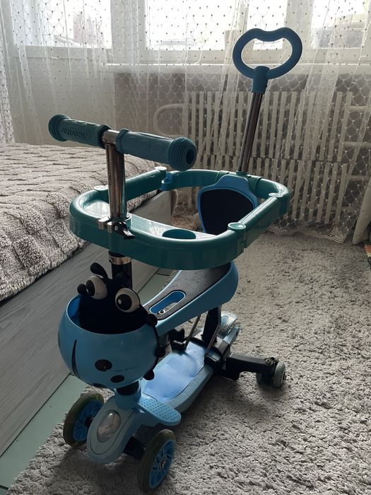 Самокат 5 в 1 з батьківською ручкою в хорошому стані