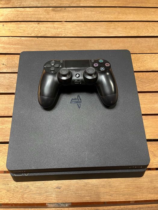 PlayStation 4 + Comando Dualshock preto