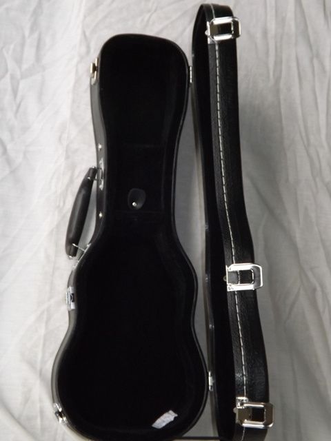 Estojo rigido de cavaquinho ou ukulele soprano