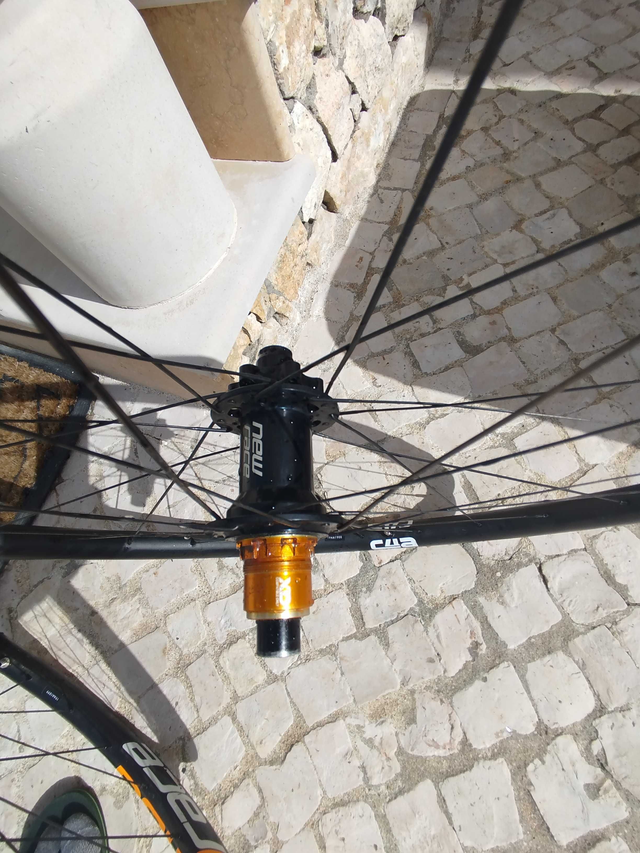 Vendo Rodas new race