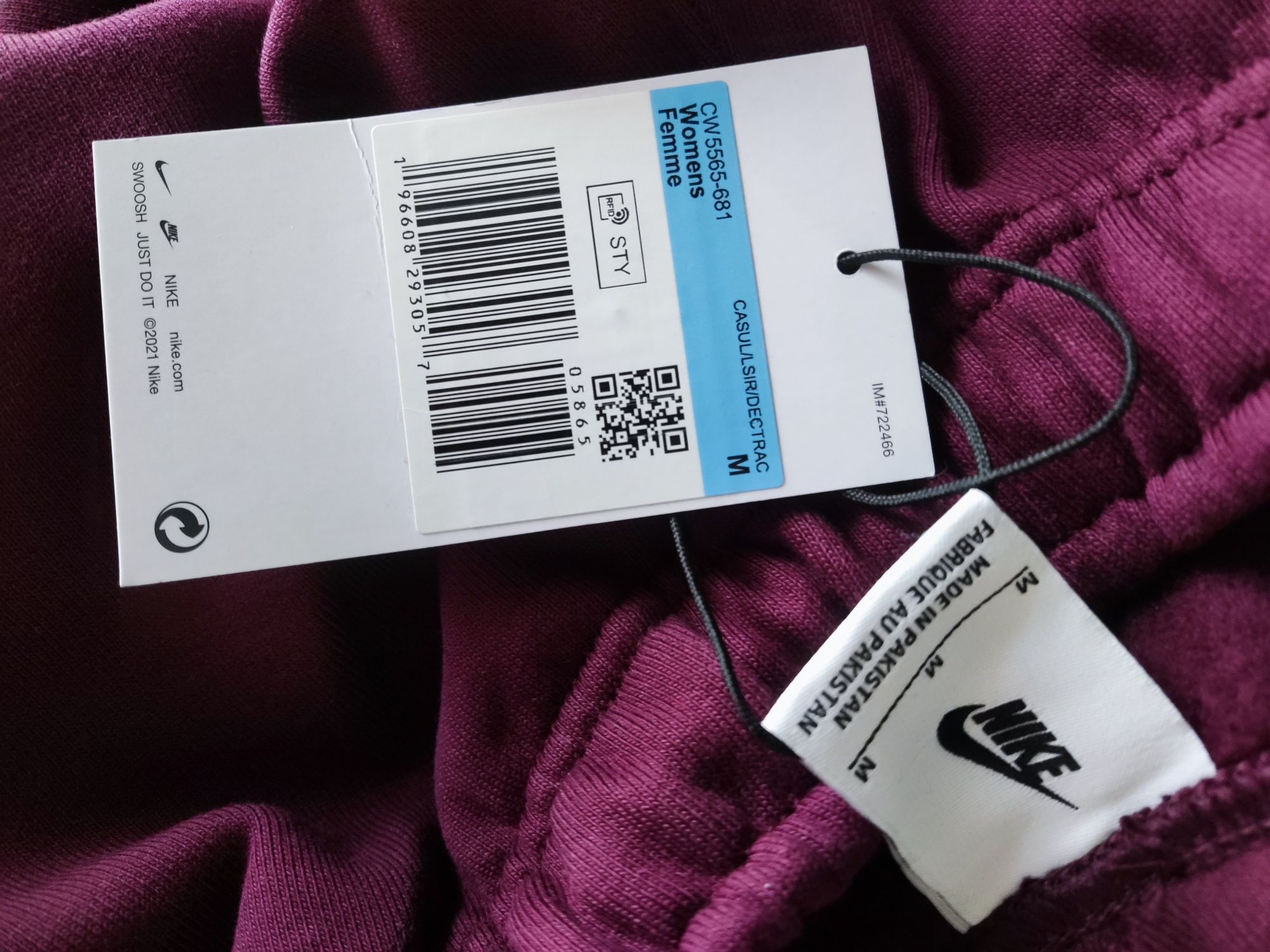 Spodnie dresowe dresy damskie Nike solo swoosh rozmiar L 40/42
