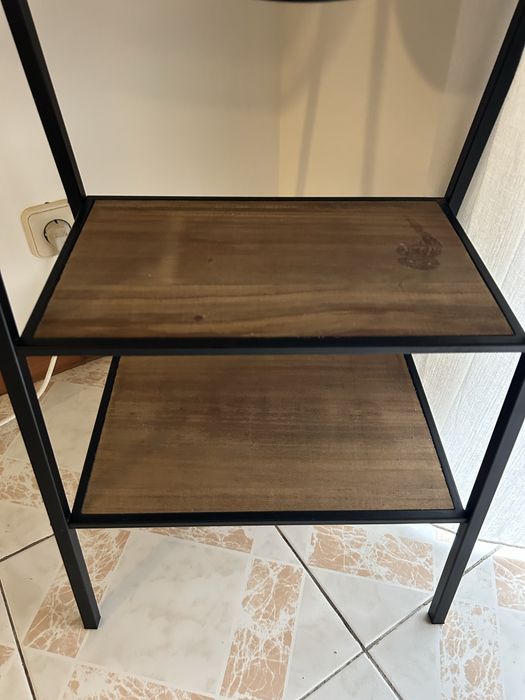 Conjunto espelho e mesinhaa cabeceira