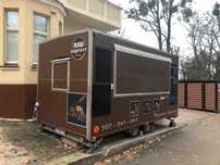 Przyczepa Gastro / Foodtruck  4.5 m długość