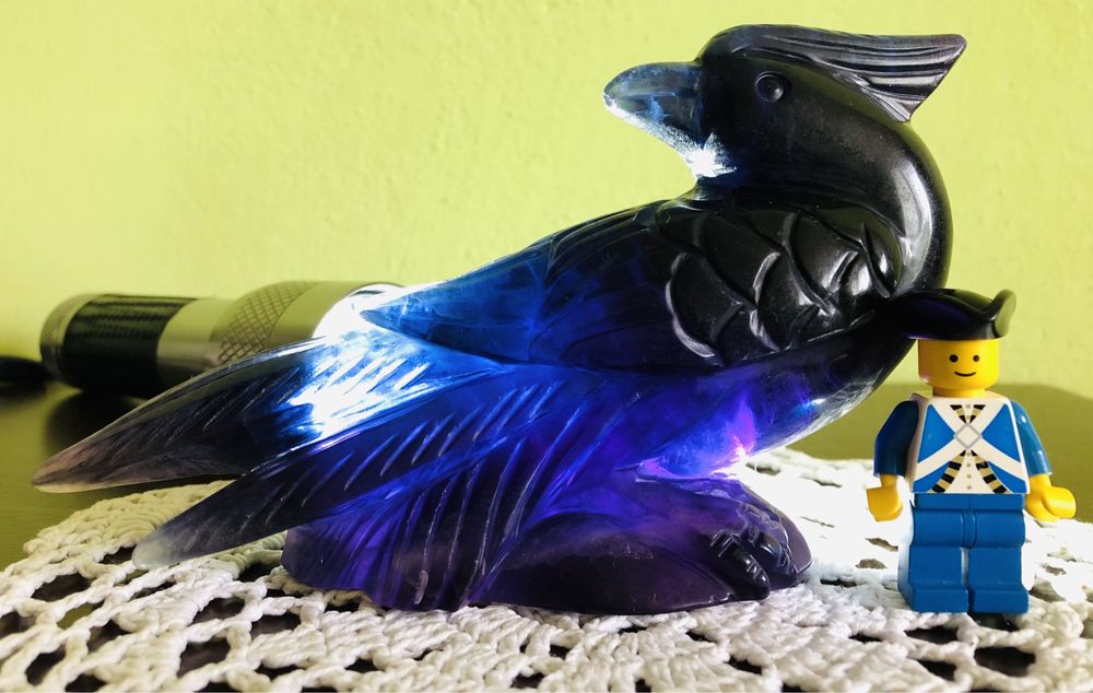 Papuga figurka FLUORYT 400 gram KAMIEŃ GENIUSZY