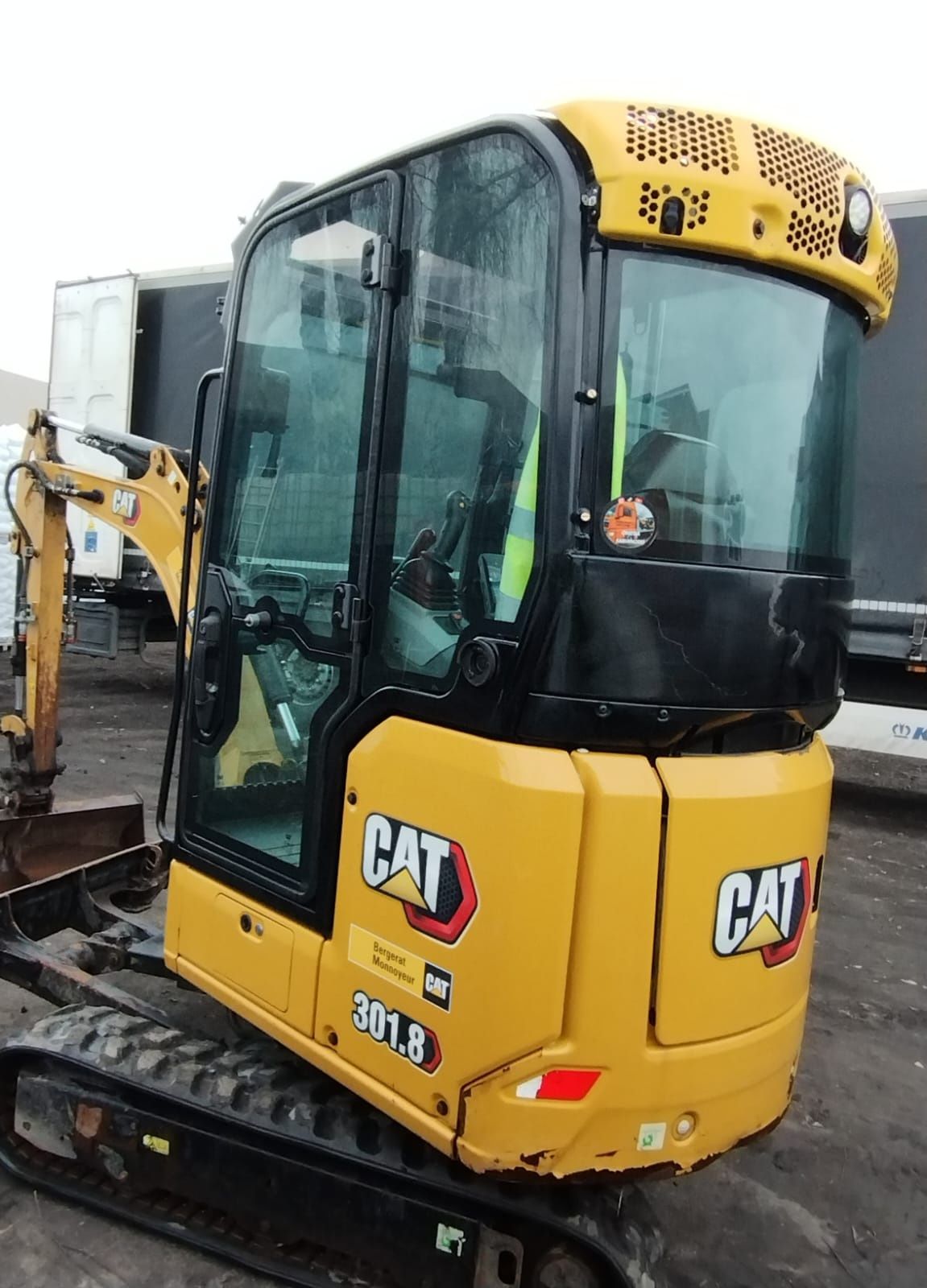 Minikoparka Cat 301.8 z klimatyzacja
