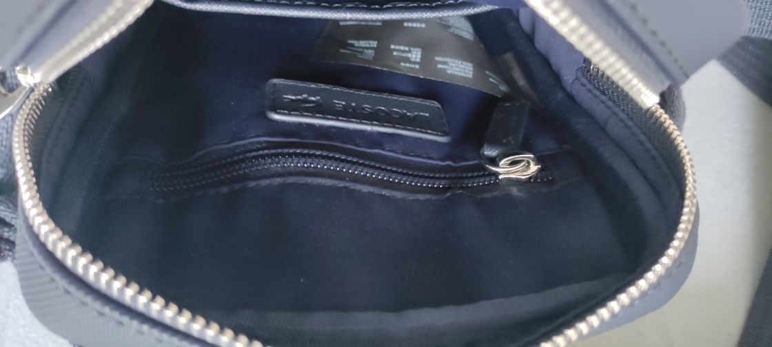 Torba na ramię Lacoste