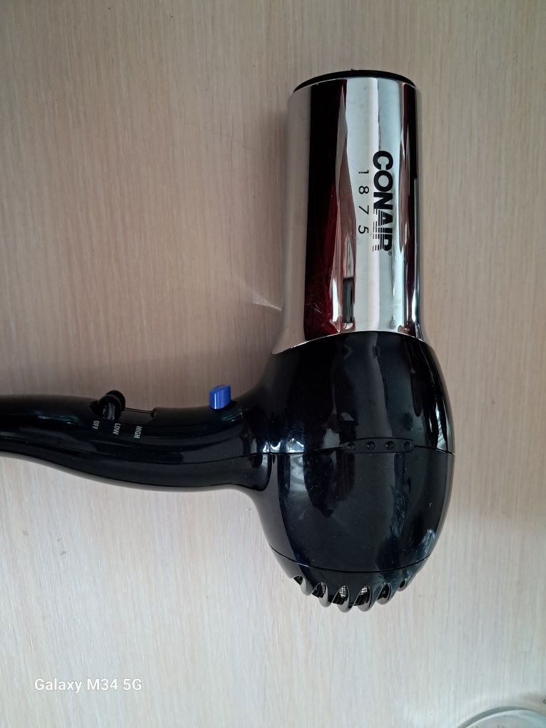 Професиональный Фен Conair 1875