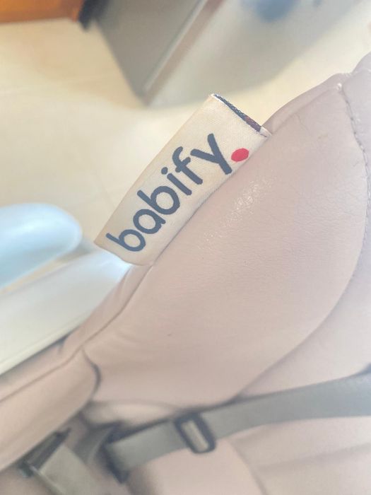 Cadeira de refeiçao BABIFY com progressao de crescimento