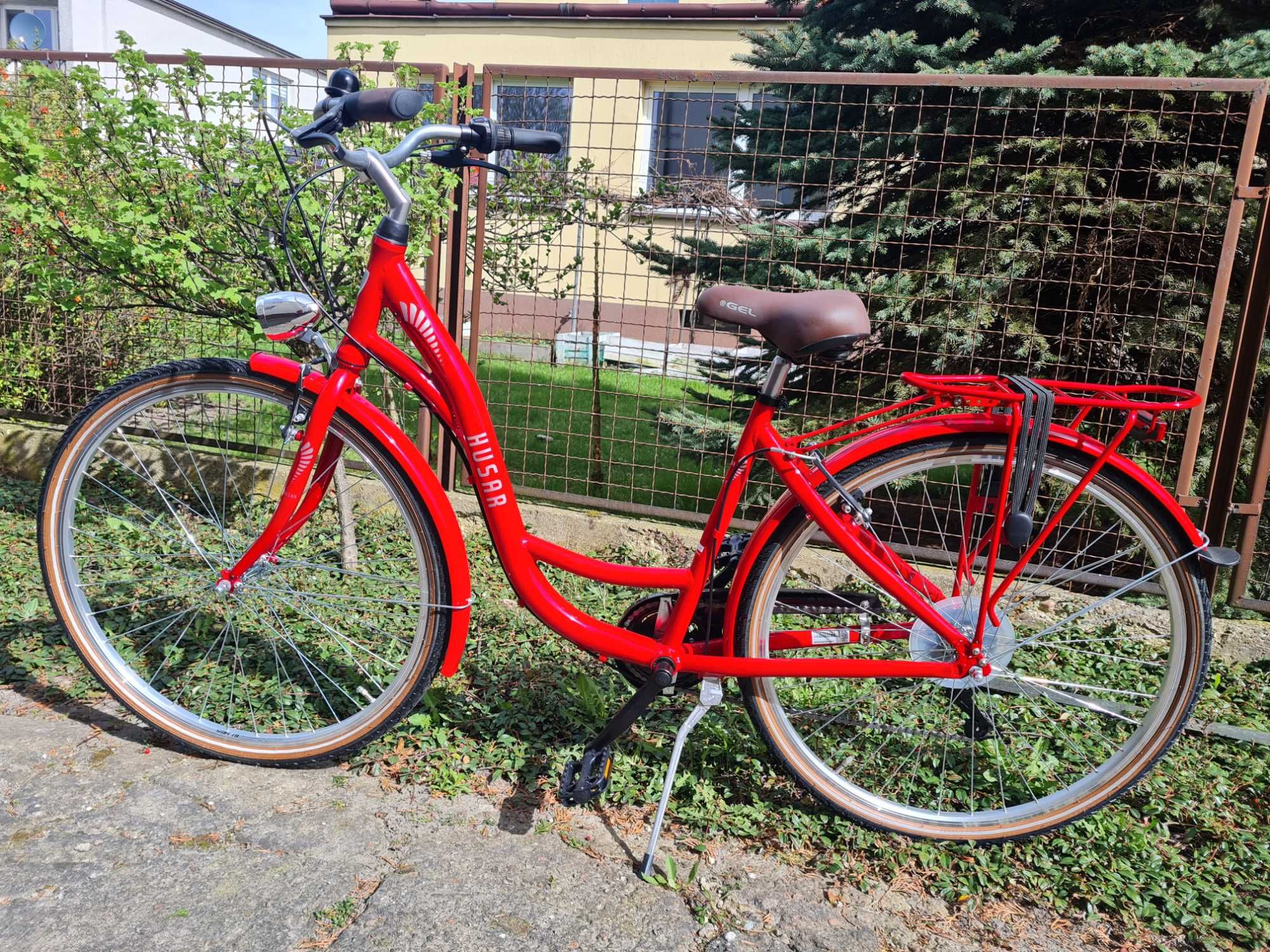 HUSAR rower miejski 28 cali 6 biegów Madryt nowy czerwony