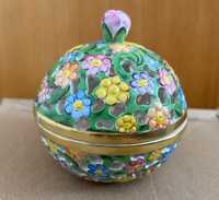 Caixa porcelana Herend "jardim em flor"