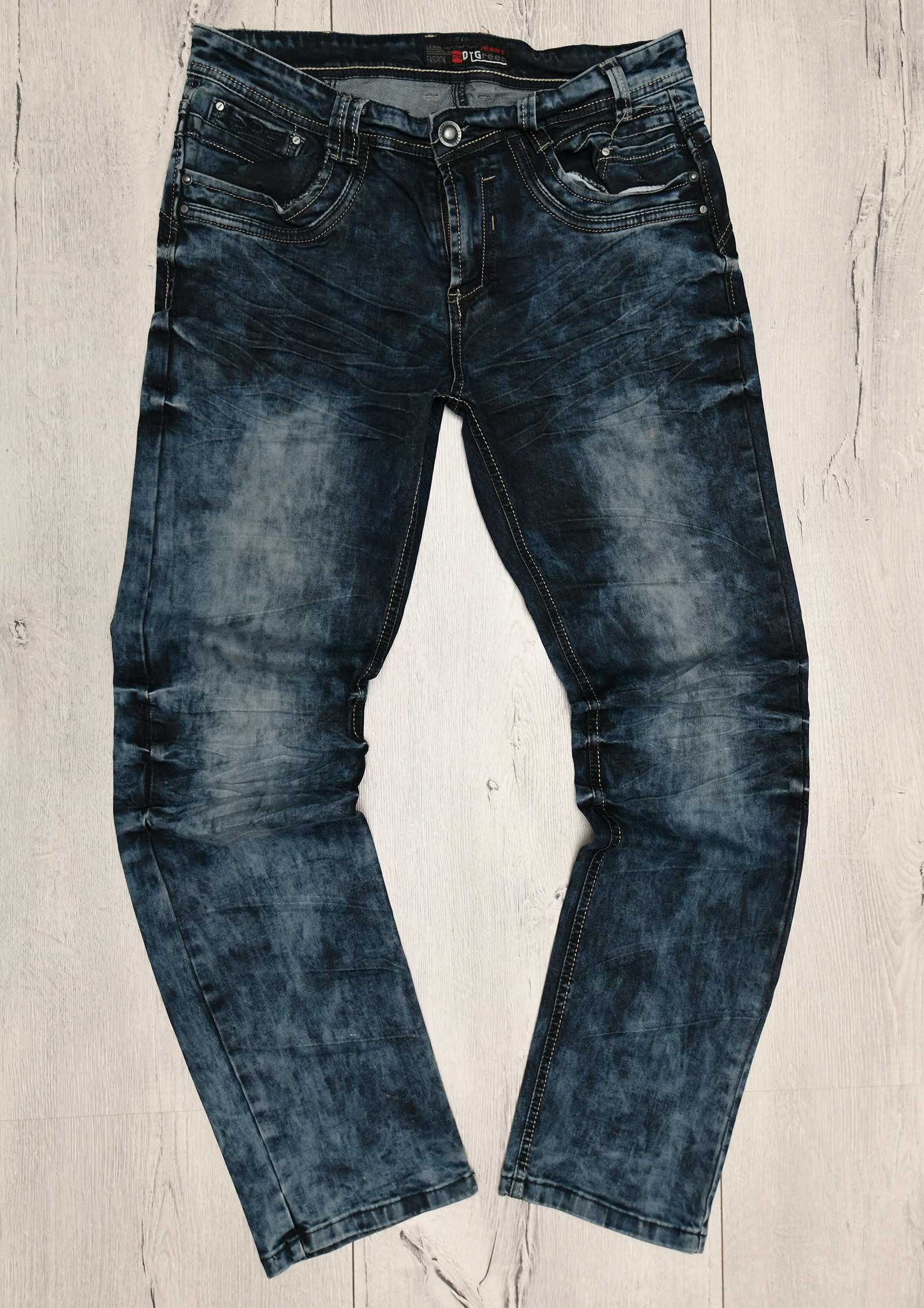 Spodnie jeansowe firmy DTG Jeans r.33, Piekny wzor i elastyczne