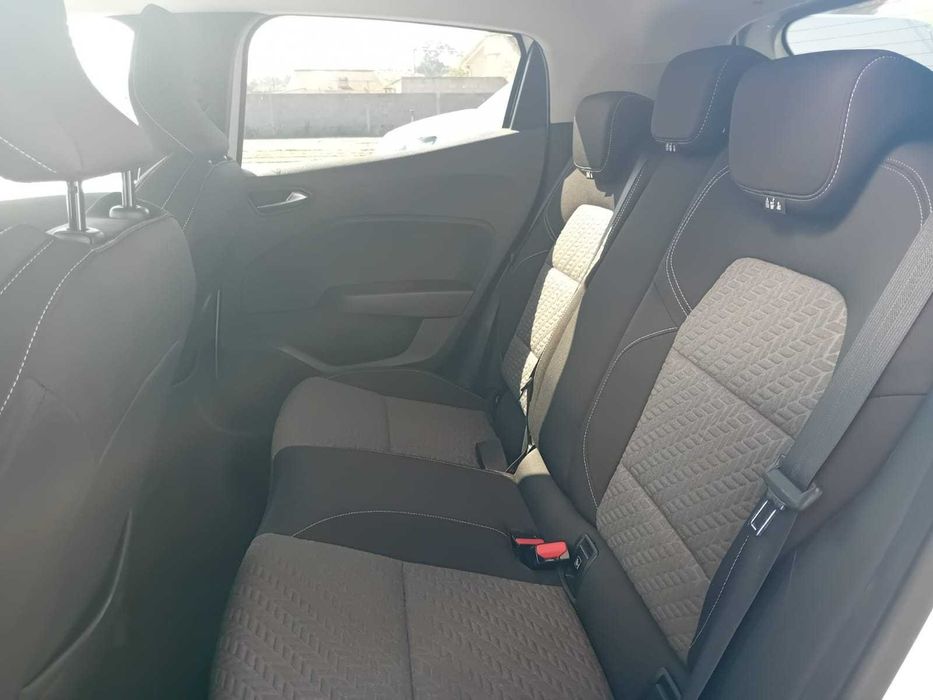 Renault Clio 1.5 blue dci Evolution c/IVA ( pequeno sinistro )