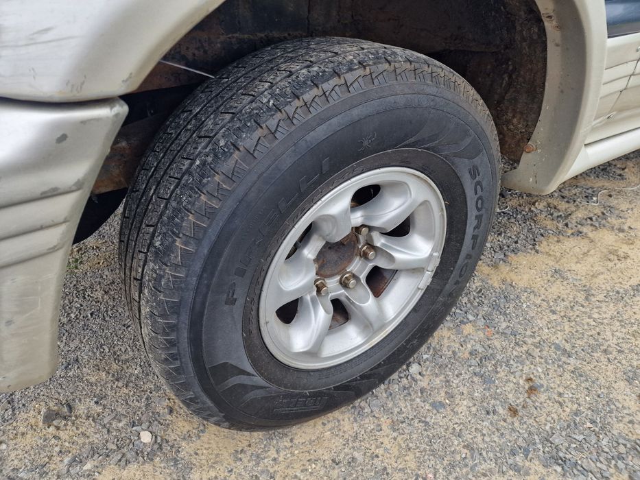 Alufelgi z oponami do samochodu MITSUBISHI PAJERO