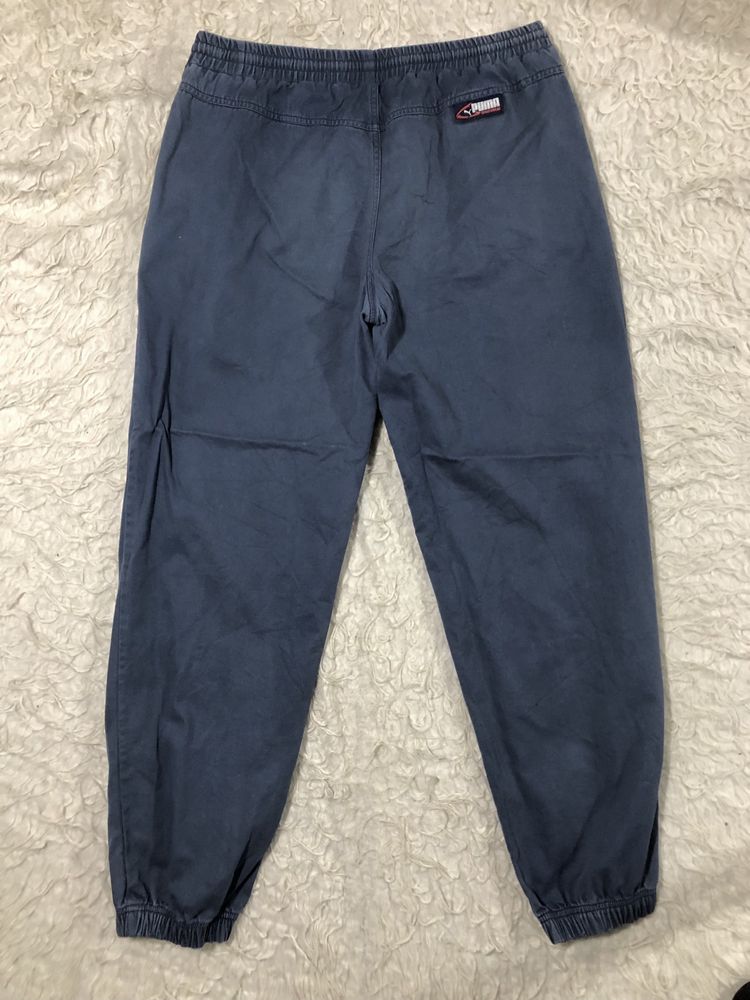 Spodnie dresy Puma rozmiar M granatowe vintage