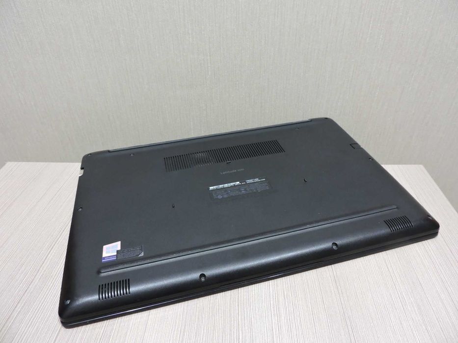 Игровой Dell Latitude 3500/Видеокарта MX 130/15,6” FHD/i7 8565U/16/512