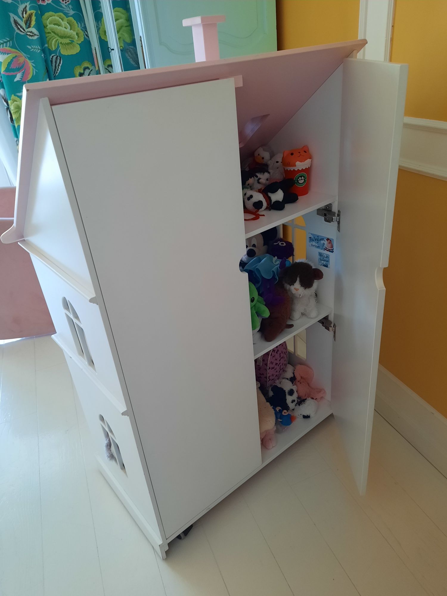 Duży drewniany domek szafa komoda do pokoju dziewczynki