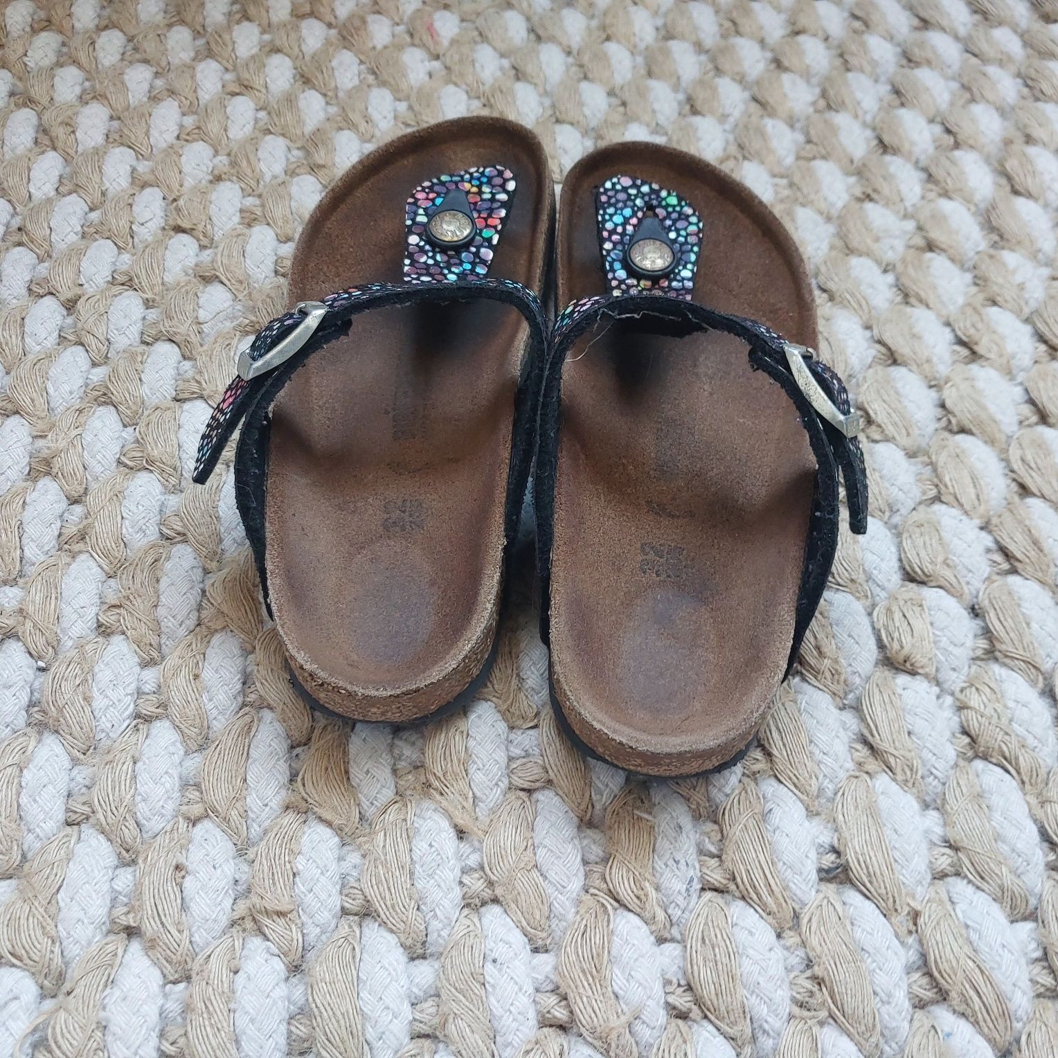 Birkenstock w rozmiarze 32