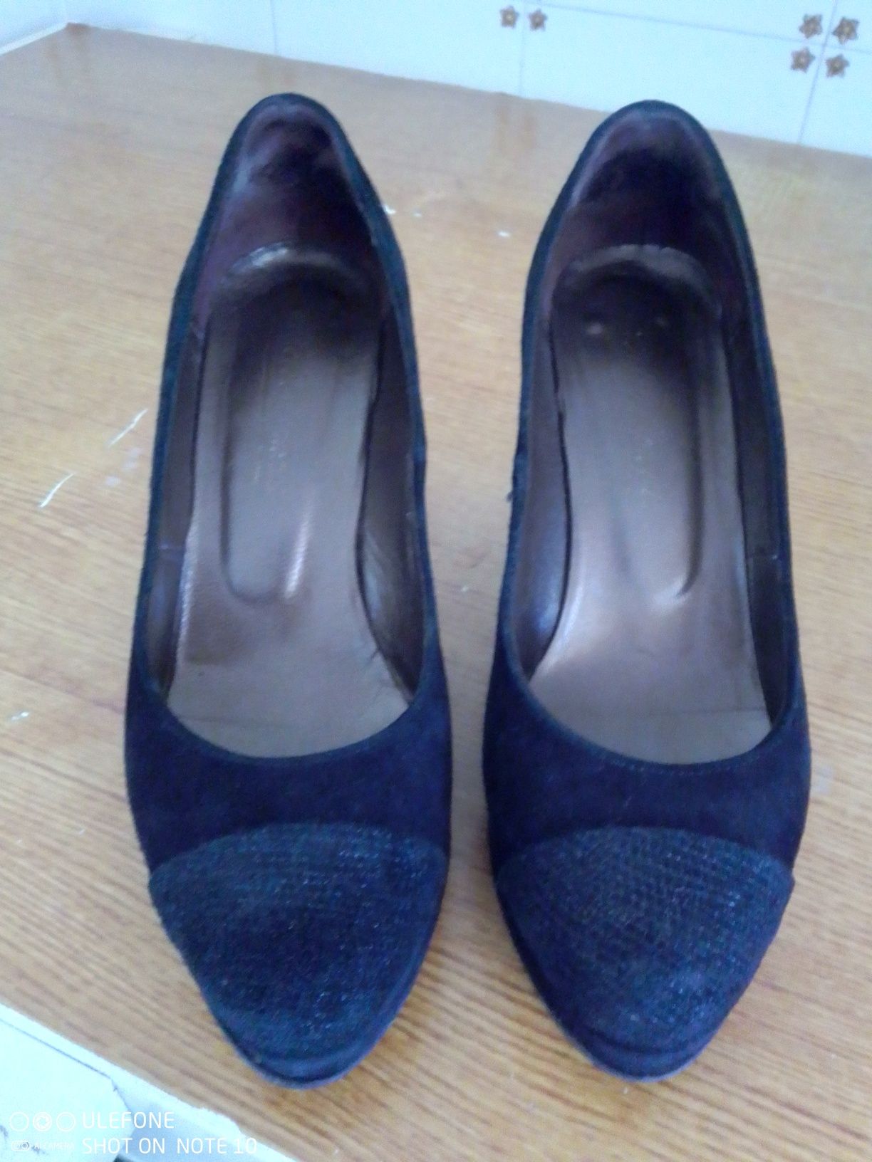 Sapatos de camurça
