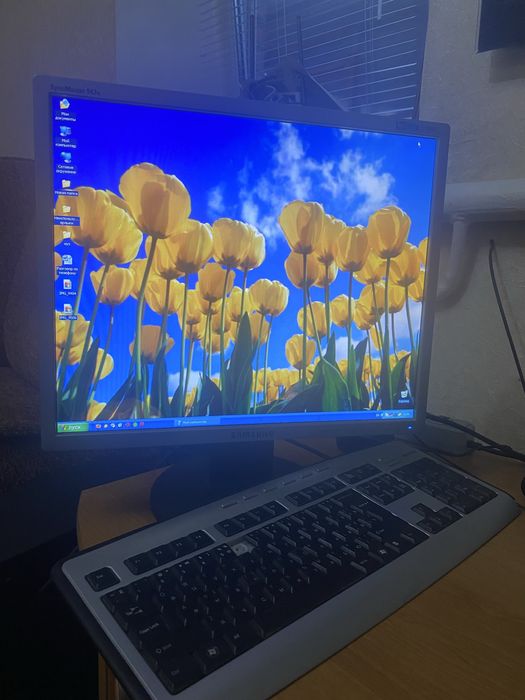 Продам монітор самсунг