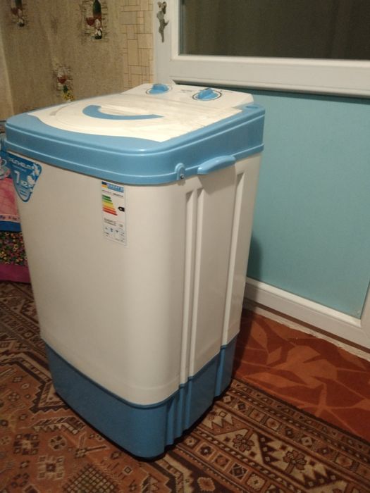 Продам стиральную машину