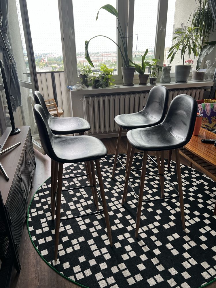 Krzesla barowe chokery JONSTRUP JYSK