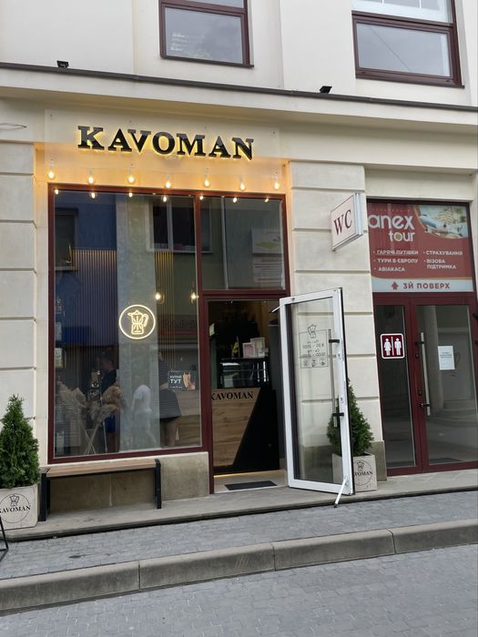 Коменційне приміщення в ТЦ Гетьман