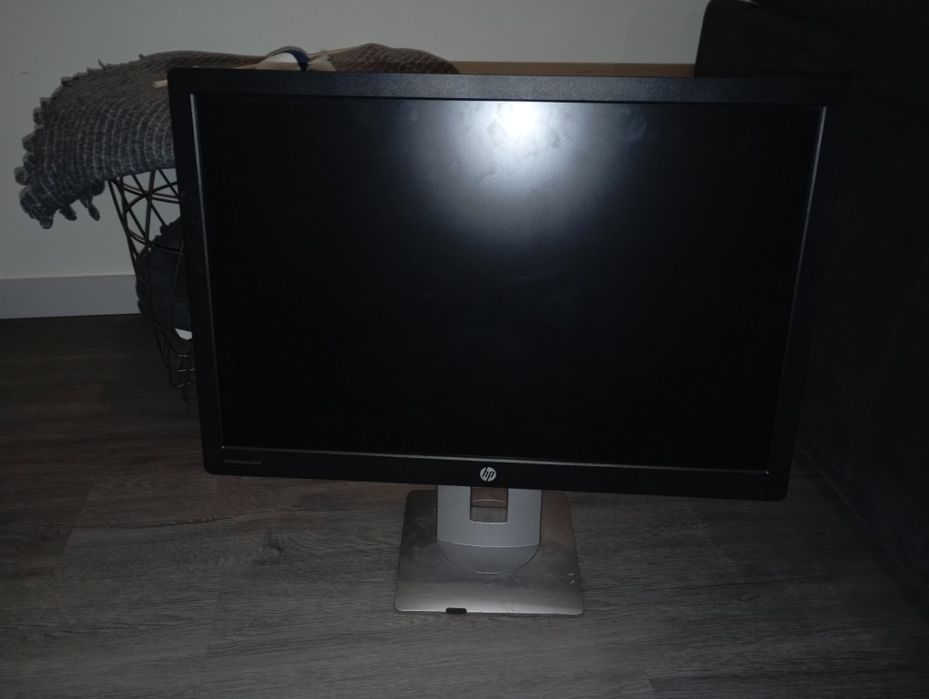 Monitor HP E 242