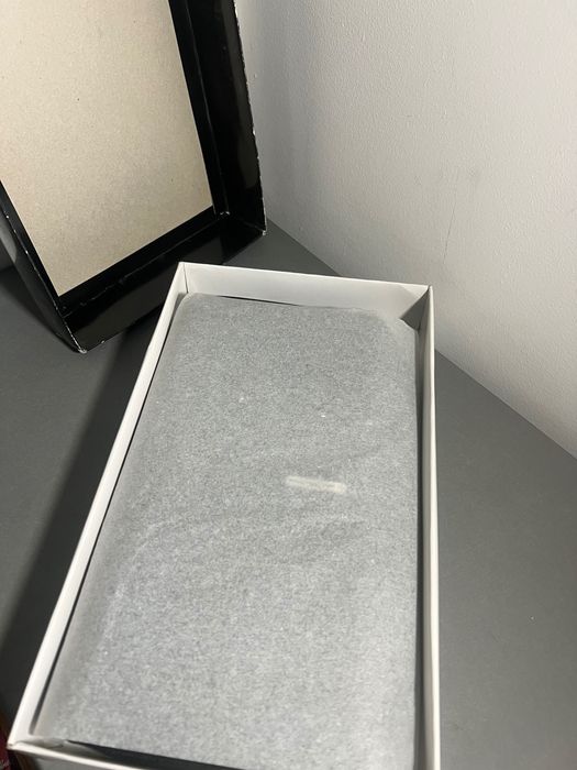 Saszetka  na dokumenty nowa