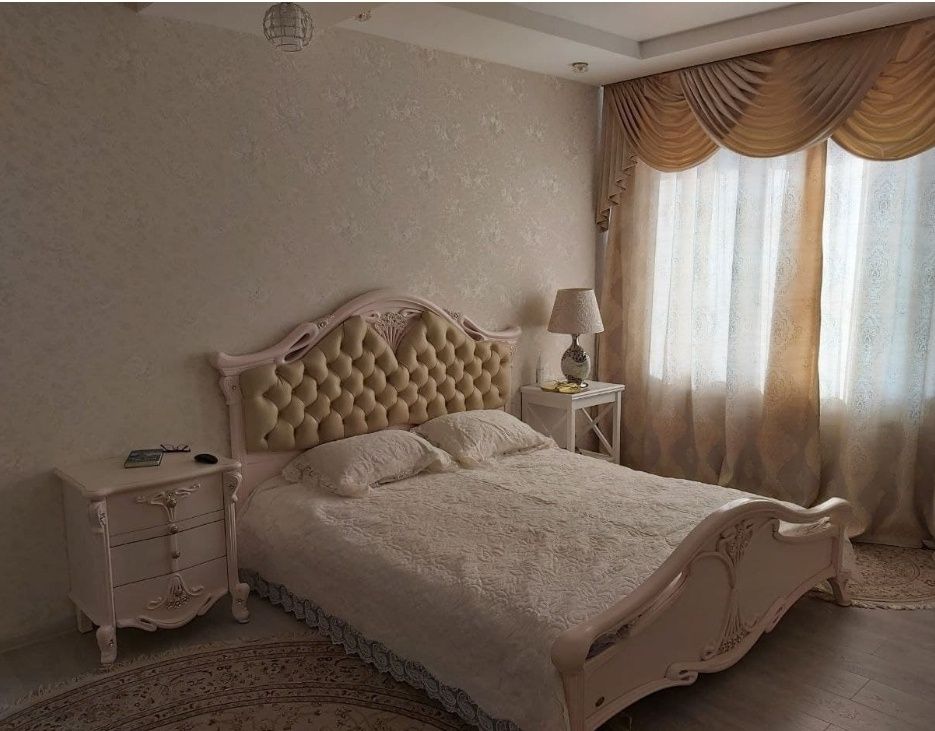 Добротный дом с качественным ремонтом в Лесках