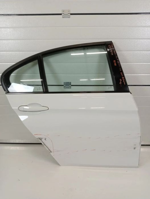 BMW F30 DRZWI LEWE TYŁ A300 ALPINWEISS
