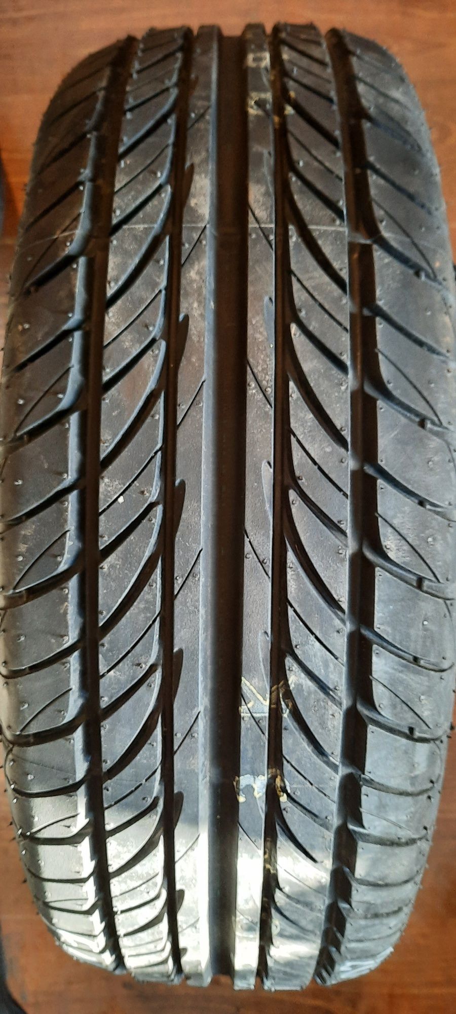 Opona pojedyncza letnia FALKEN ZIEX 205/60R15