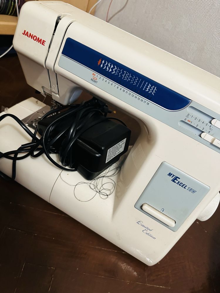 Швейная машинка Janome My Excel