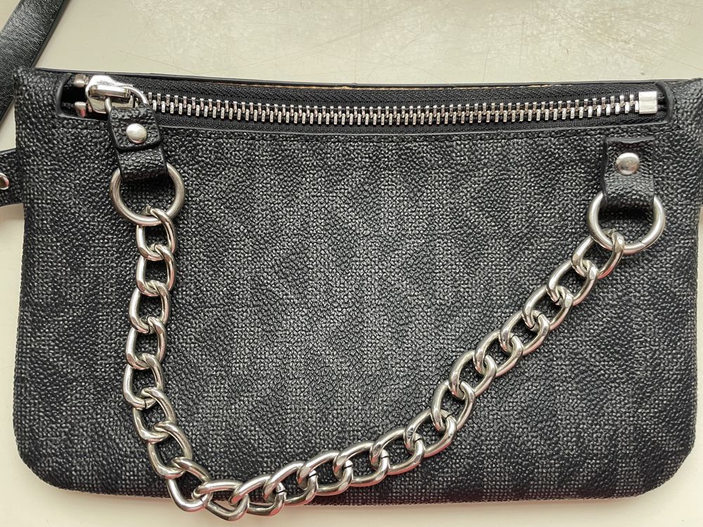 Piękna nerka micheal kors
