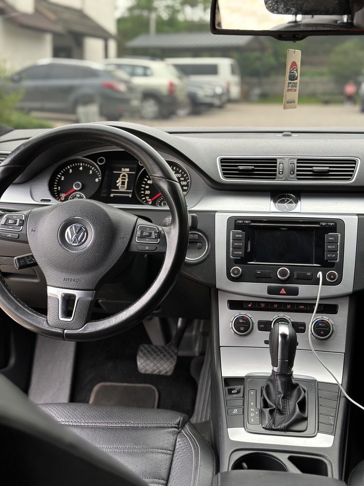 volkswagen CC 2012