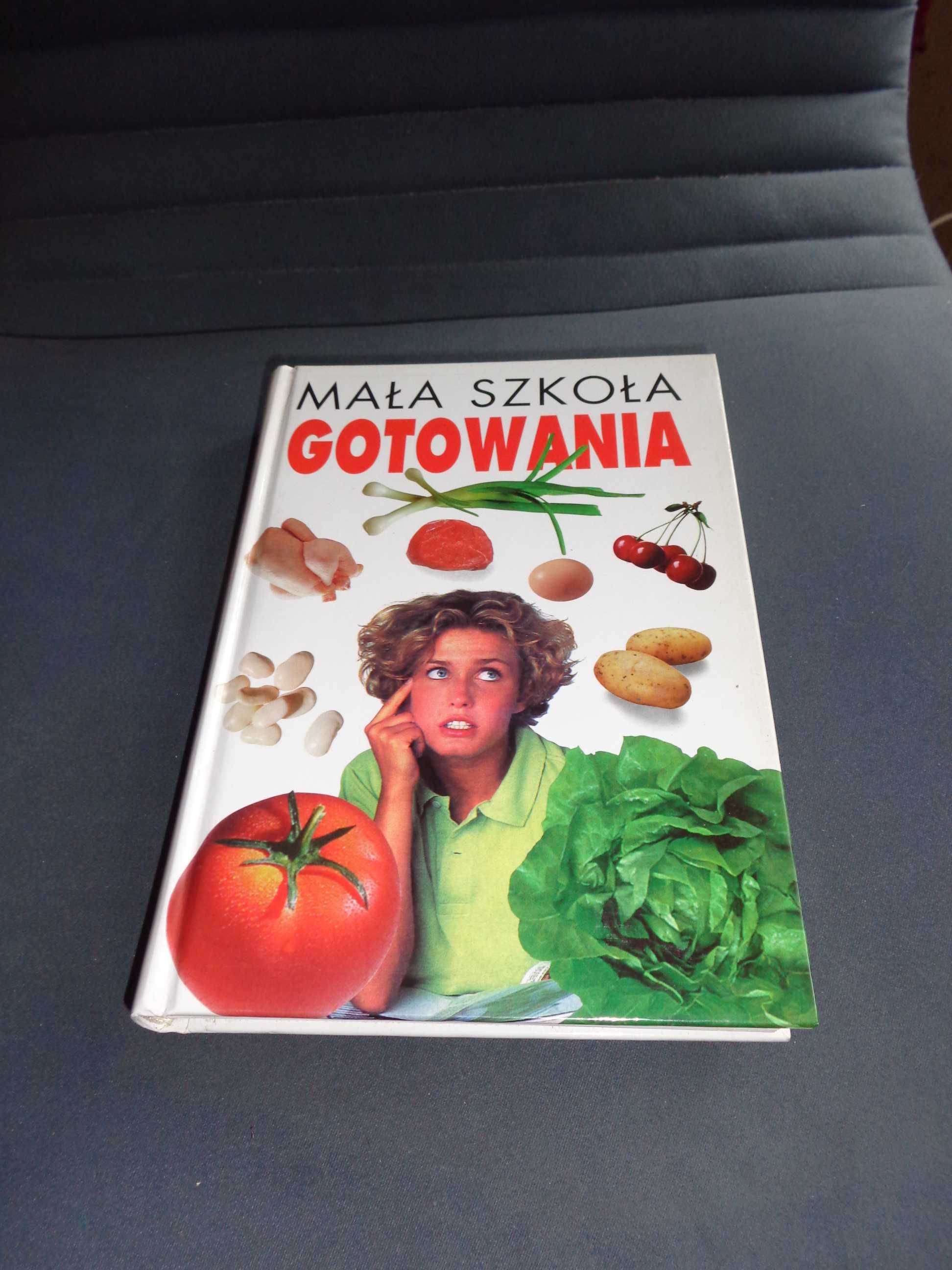 książka Mała szkoła Gotowania