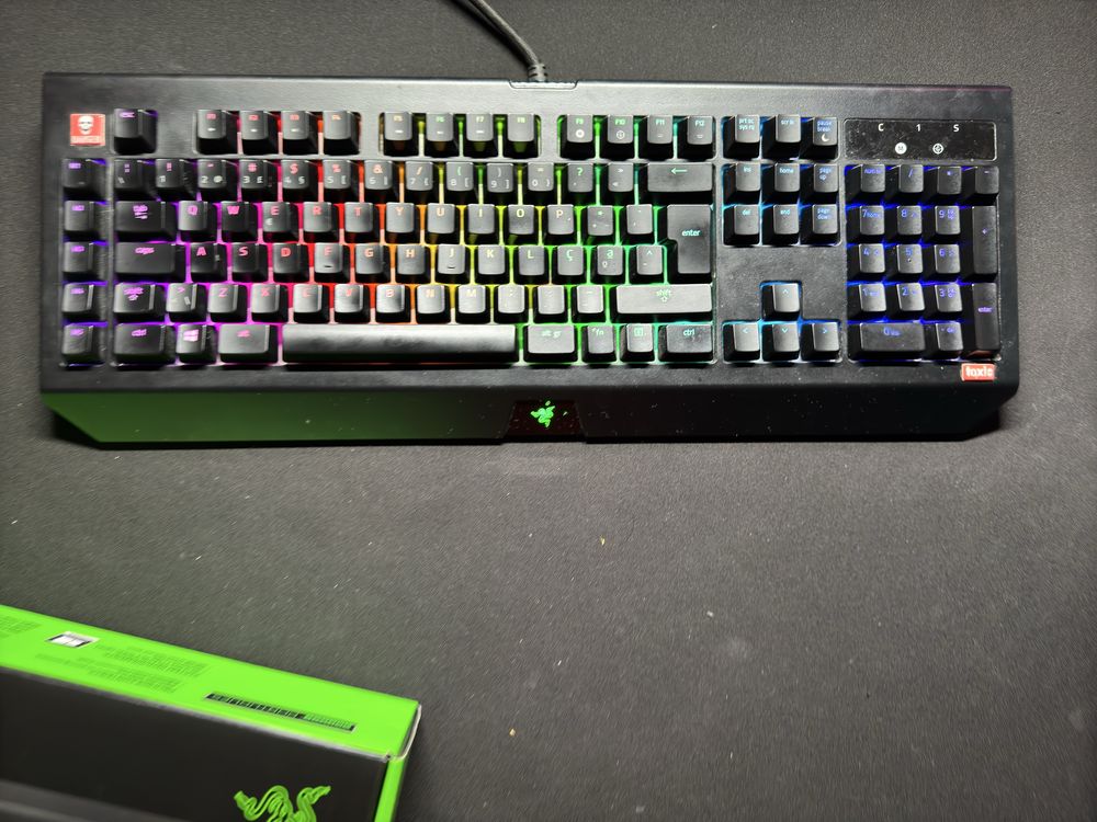 Razer BlackWidow Chroma V2 1000hz/1ms- Como Novo