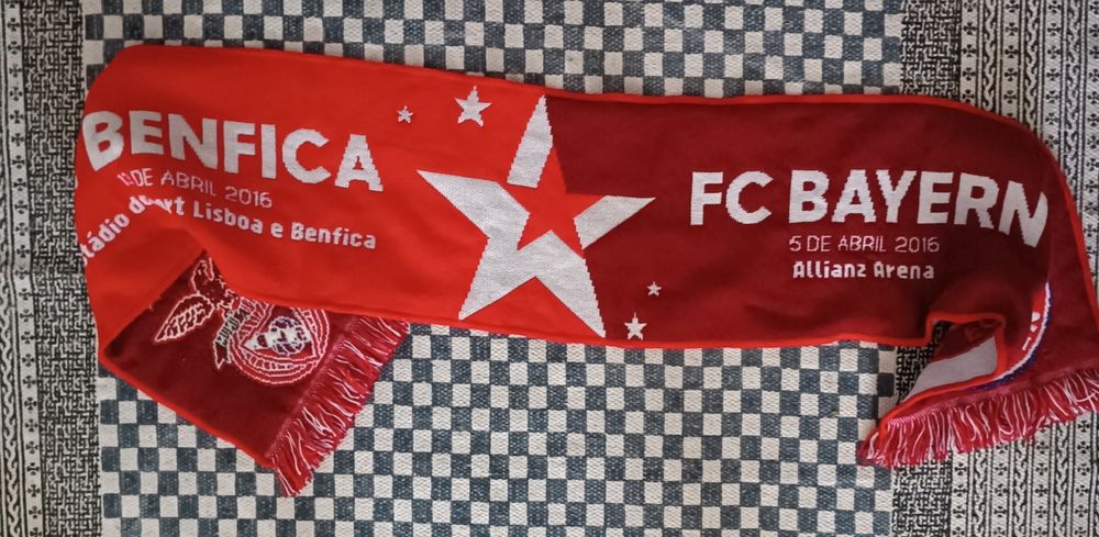 Cachecol Benfica Bayern 2016