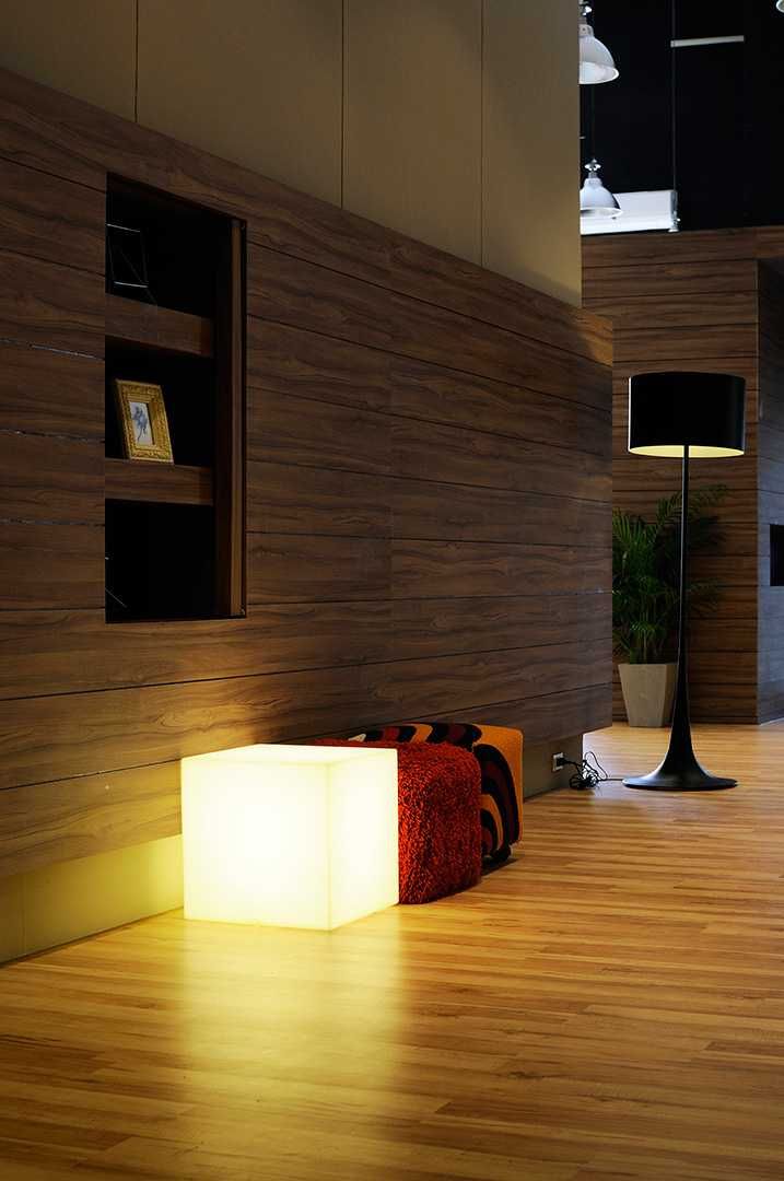 Mobiliario led varias unidades