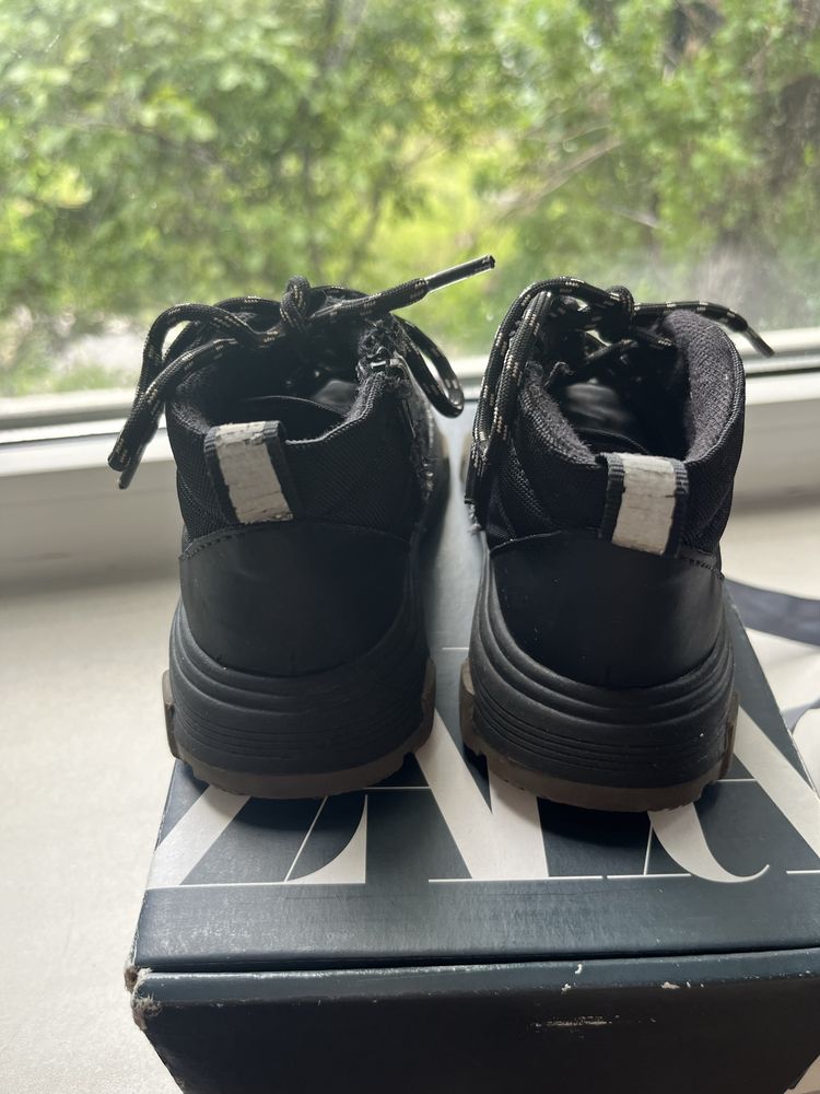 Черевики Zara 24 розмір