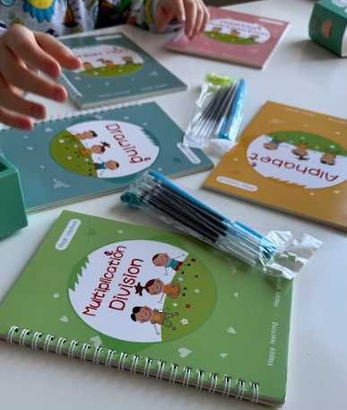 Крутий дитячий набір зошитів для правопису Magic copybook
