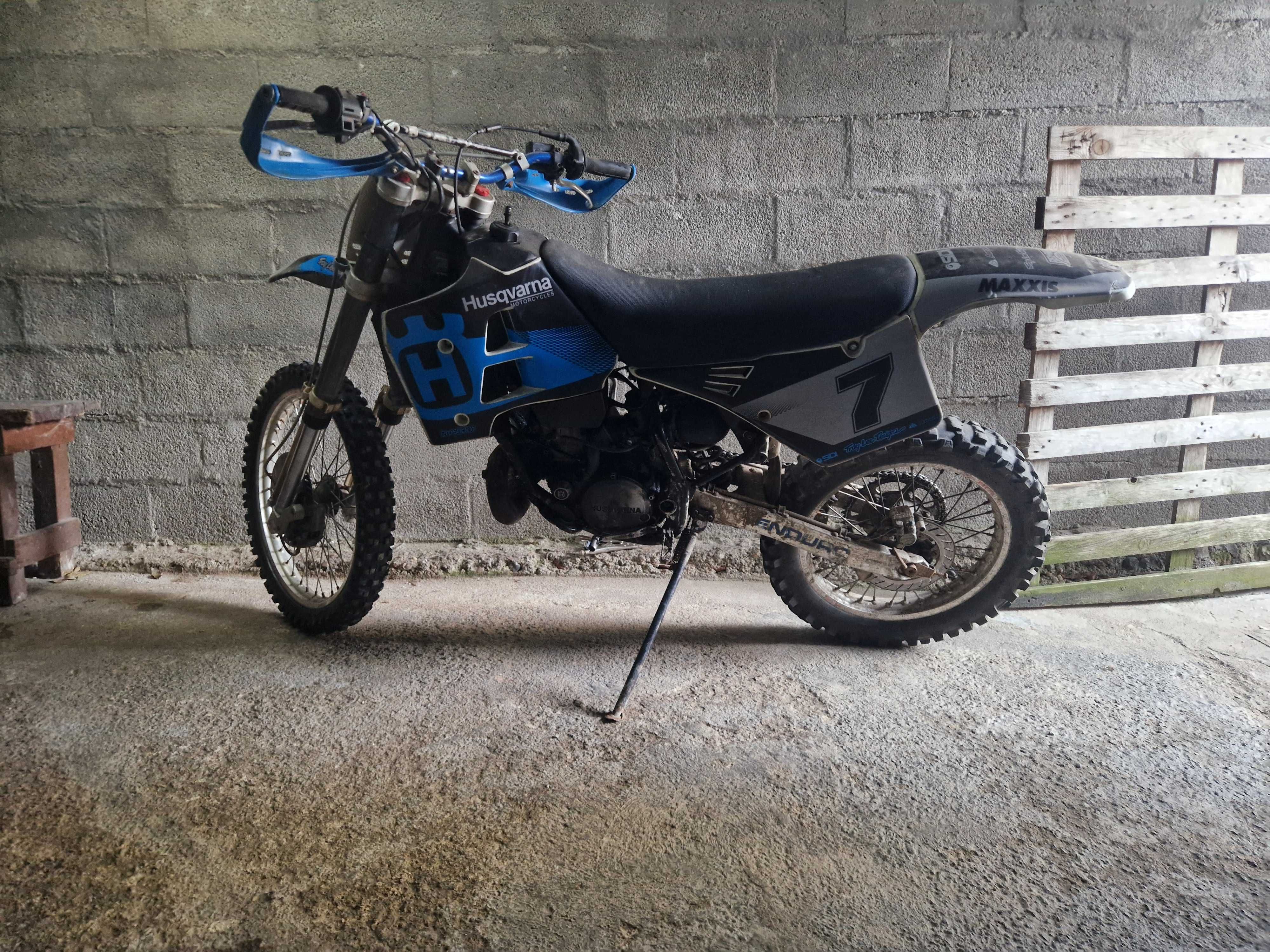 Husqvarna 250   2 T