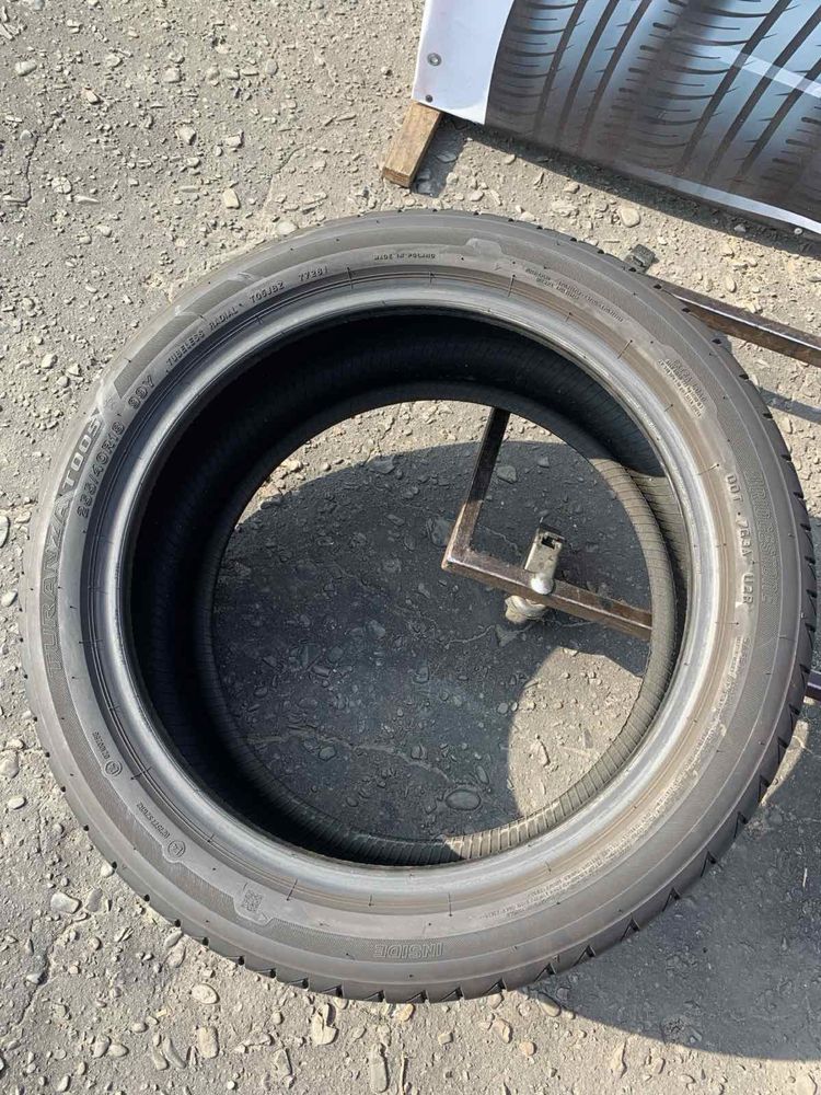 Шини 255/40 R18 пара Bridgestone 6мм, 2020р